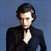 Milla Jovovich - List pictures