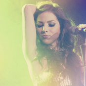 Paty Cantú - List pictures