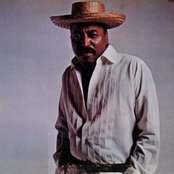 Chico Hamilton - List pictures