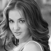 Shea Fisher - List pictures