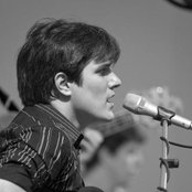 Chico Pinheiro - List pictures