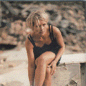 Nina Persson - List pictures