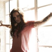 Lolo - List pictures