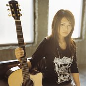 Yui - List pictures