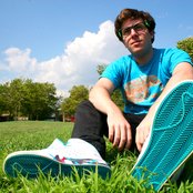 Hoodie Allen - List pictures