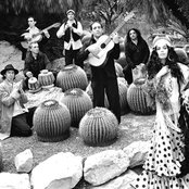 Ojos De Brujo - List pictures