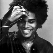 Maxwell - List pictures