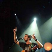 Armandinho - List pictures