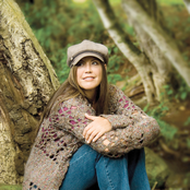 Toni Childs - List pictures