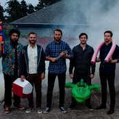 Dance Gavin Dance - List pictures