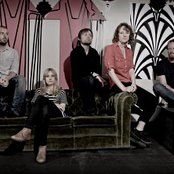 Lanterns On The Lake - List pictures