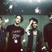 The 1975 - List pictures