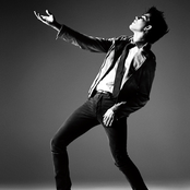 Adam Lambert - List pictures