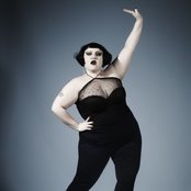 Beth Ditto - List pictures