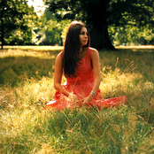 Hope Sandoval - List pictures