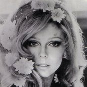 Nancy Sinatra - List pictures