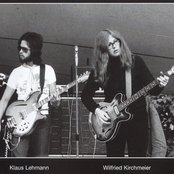 Lily - List pictures