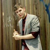 Daniel Merriweather - List pictures