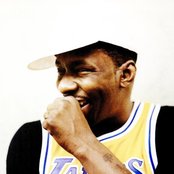 Bobby Brown - List pictures