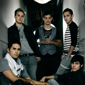 V Factory - List pictures