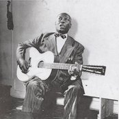 Leadbelly - List pictures