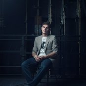 Medium - List pictures