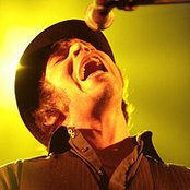 Gaz Coombes - List pictures