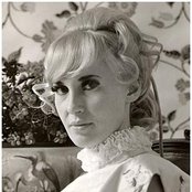 Tammy Wynette - List pictures