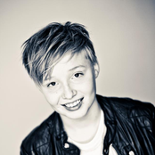 Isac Elliot - List pictures