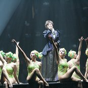 Yumi Arai - List pictures