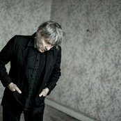 Arno - List pictures