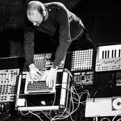 Andy Stott - List pictures