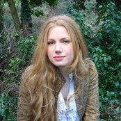 Mary Epworth - List pictures