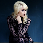 Amanda Jenssen - List pictures