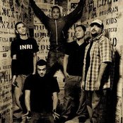 Linea 77 - List pictures