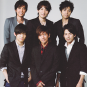 V6 - List pictures