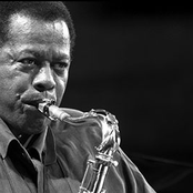 Wayne Shorter - List pictures