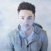 Chris James - List pictures