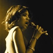 Alice Smith - List pictures