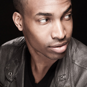 Jarell Perry - List pictures