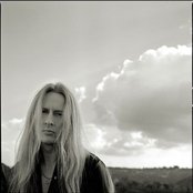 Jerry Cantrell - List pictures