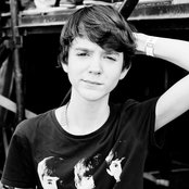 Madeon - List pictures