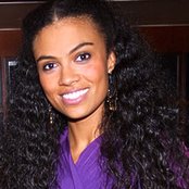 Amel Larrieux - List pictures