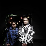 Tiefschwarz - List pictures