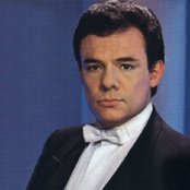 Jose Jose - List pictures