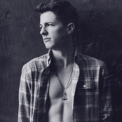 Charlie Puth - List pictures