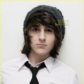 Mitchel Musso - List pictures