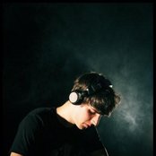 Netsky - List pictures