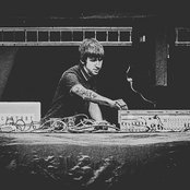 Samuel Kerridge - List pictures