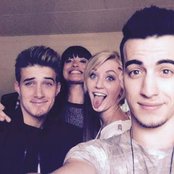 4reignrs - List pictures